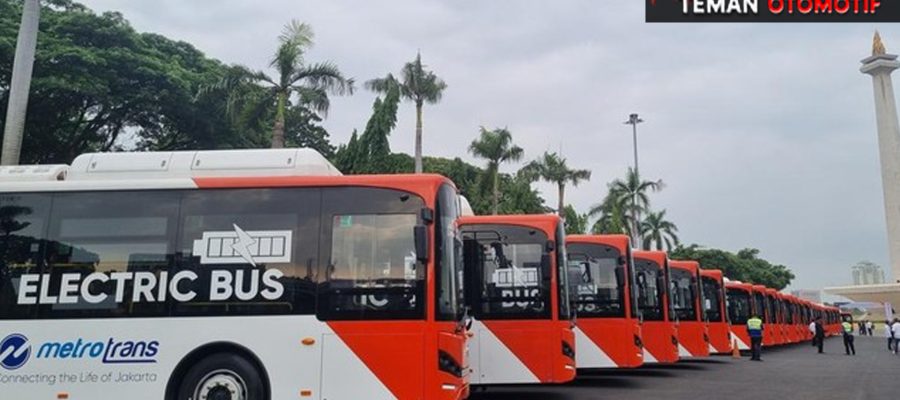 TransJakarta: Menuju Transportasi Ramah Lingkungan