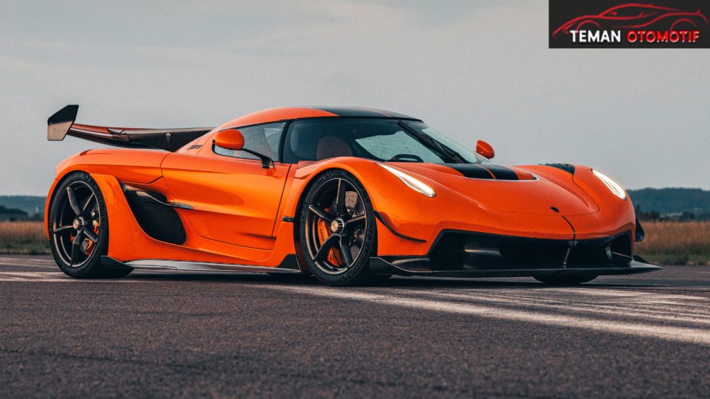 Mobil Koenigsegg, Mesin Bertenaga yang Siap Melaju di Jalanan!